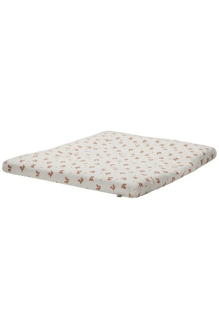 aankleedkussenhoes_bloomi_0-2.webp Noppies Aankleedkussenhoezen | Thuis<Aankleedkussenhoes Blooming Clover 77x87cm - Misty Rose