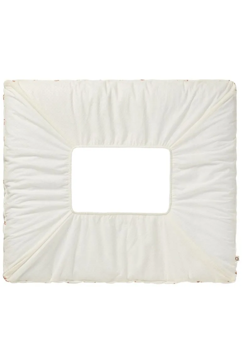 aankleedkussenhoes_bloomi_1-2.webp Noppies Aankleedkussenhoezen | Thuis<Aankleedkussenhoes Blooming Clover 77x87cm - Misty Rose