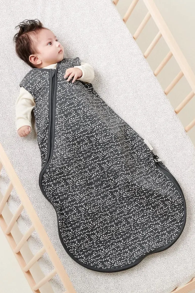 baby_zomerslaapzak_fancy__6-4.webp Noppies Babykamer | Slaapzakken<Baby Zomerslaapzak Fancy Dot - Forged Iron