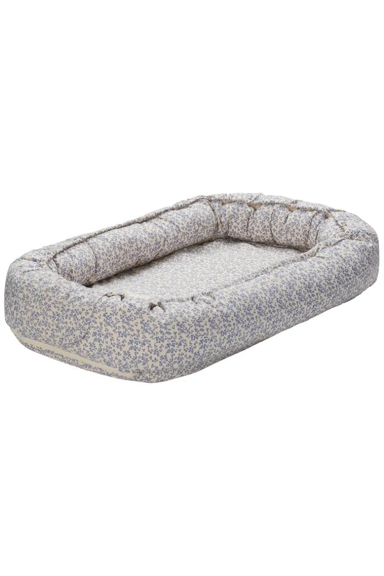 babynestje_botanical_baby_3.webp Noppies Babynestjes | Thuis<Babynestje Botanical Baby Nest - Colony Blue