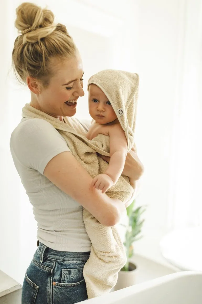 badcape_wearable_hooded_t_8.webp Noppies Badcapes & Wikkeldoeken | Thuis<Badcape Wearable Hooded Towel 110cm - Fog