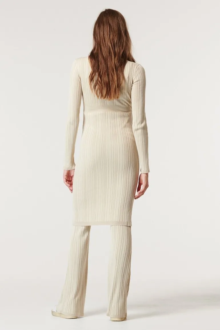 casual_broek_flared_ribkn_1.webp Noppies Broeken<Casual Broek Flared Ribknit - Oatmeal
