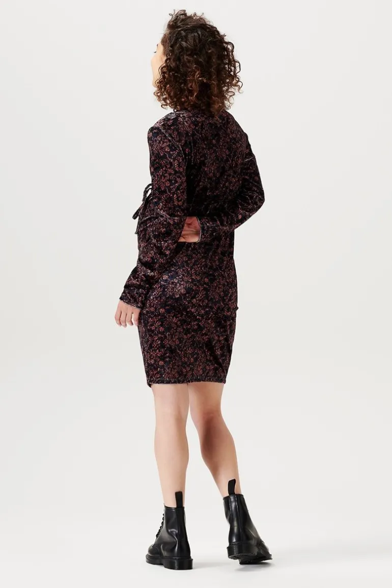 jurk_chelsea__black_1.webp Noppies Jurken<Jurk Chelsea - Black
