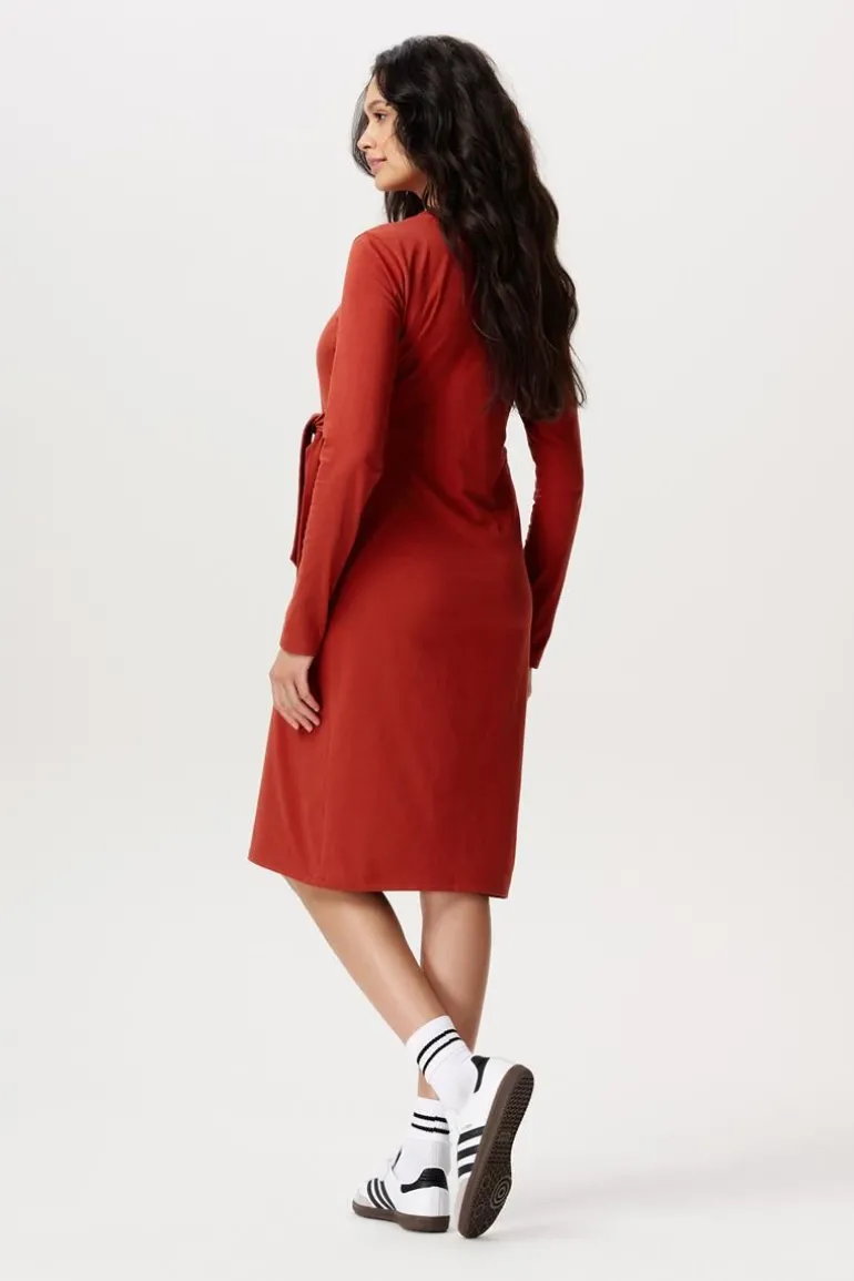 jurk_sievi__red_ochre_1.webp Noppies Jurken<Jurk Sievi - Red Ochre
